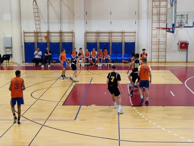 Pretkadeti svladali Dubravu na domaćem terenu