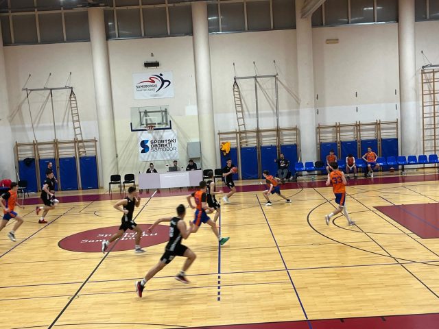 Kadeti nadigrali Gospić