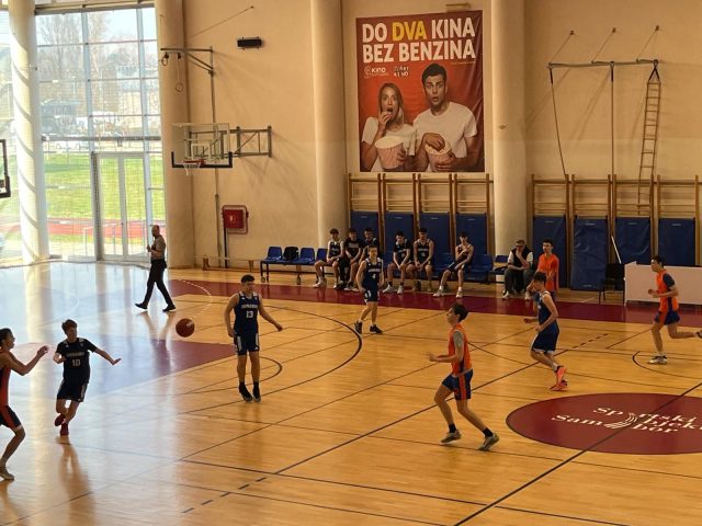 Kadeti nadigrali Dinamo II