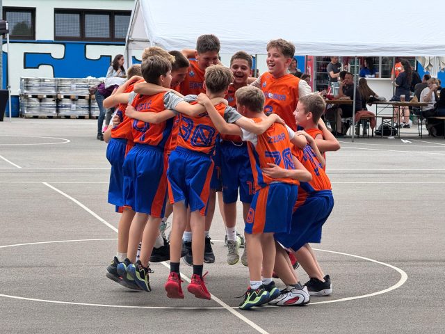 U12 Košarkaši Samobora brončani na turniru “Povratak košarci”