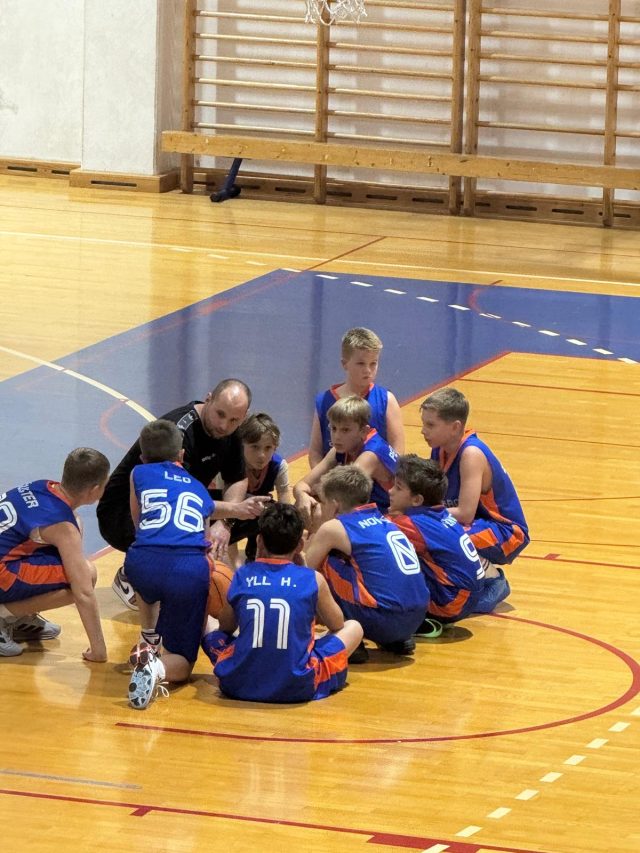 U12 Risovi pokazali karakter u Zaprešiću: Unatoč porazu, borba do posljednje sekunde